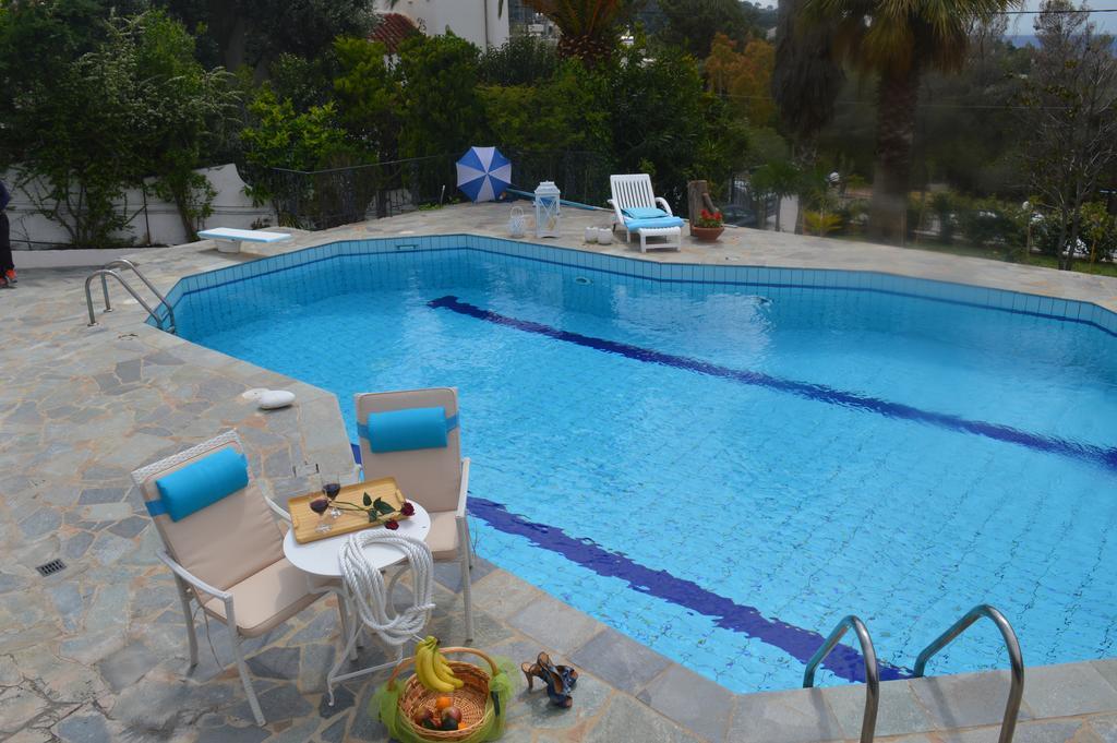 Villa Suites Lagonisi Luxury Bagian luar foto