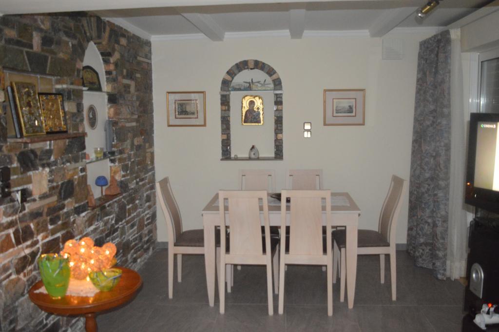 Villa Suites Lagonisi Luxury Bagian luar foto