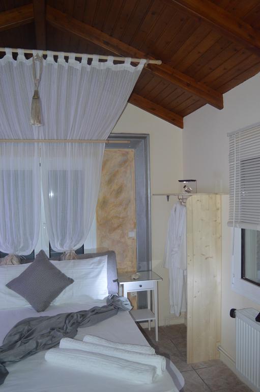 Villa Suites Lagonisi Luxury Bagian luar foto