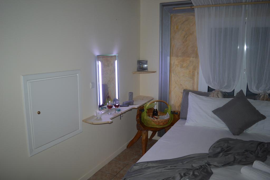 Villa Suites Lagonisi Luxury Bagian luar foto